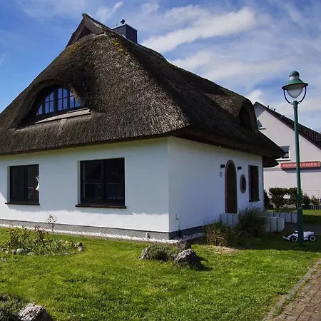 Laran - Direkt Am Bodden In 公寓 拉尔斯维克