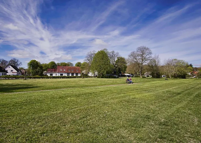 Laran - Direkt Am Bodden In * Ralswiek